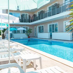  Apartahotel Gradina